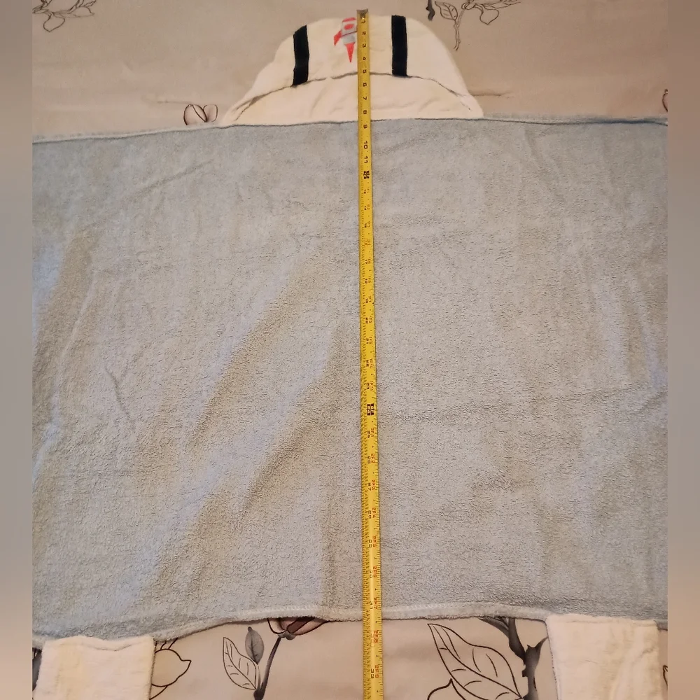 3/$10 🌟 Blue and White Baby Rocket Ship Design Dream Street Hooded Towel 1/2